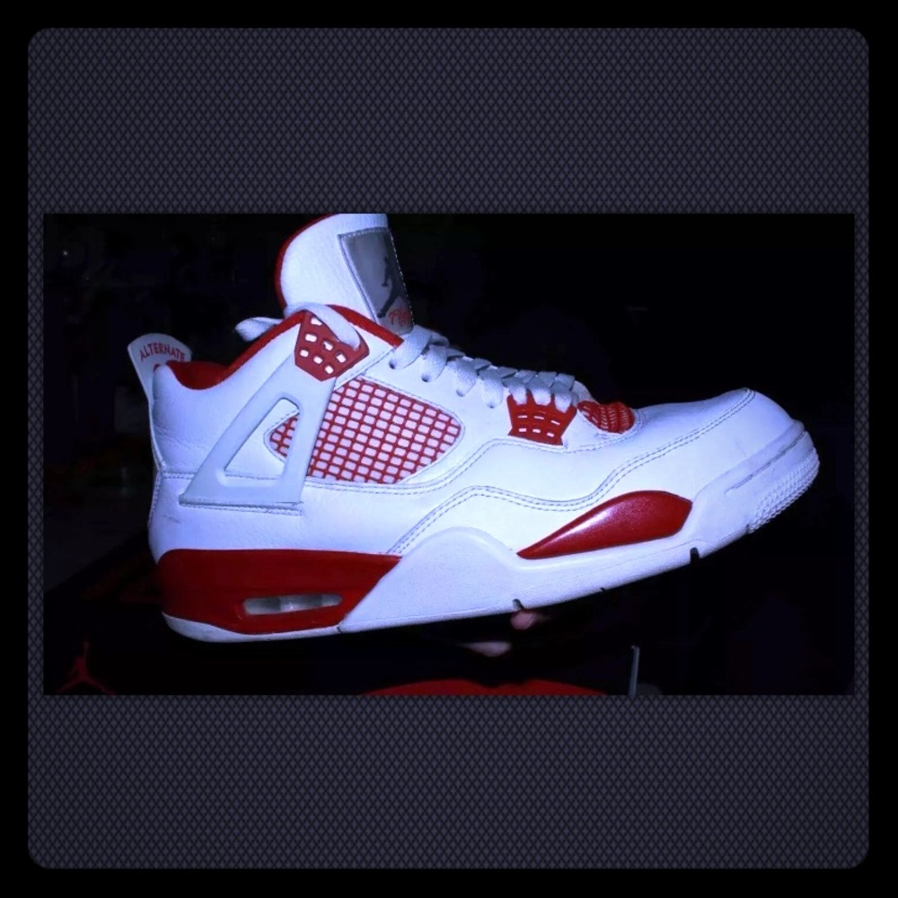 Jordan 4 alternate 89
